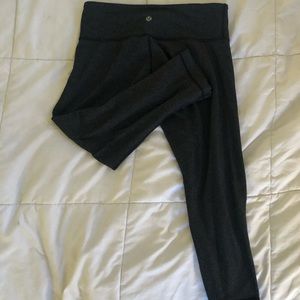Lululemon space dyed gray crop leggings size 8